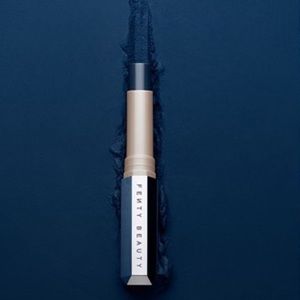 Fenty Beauty Mattemoiselle Lip Stick in Clapback